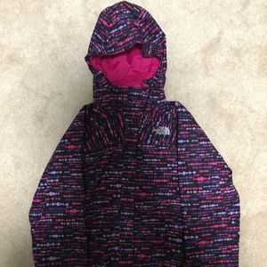 North Face’ Rain Jacket Size M junior 10/12